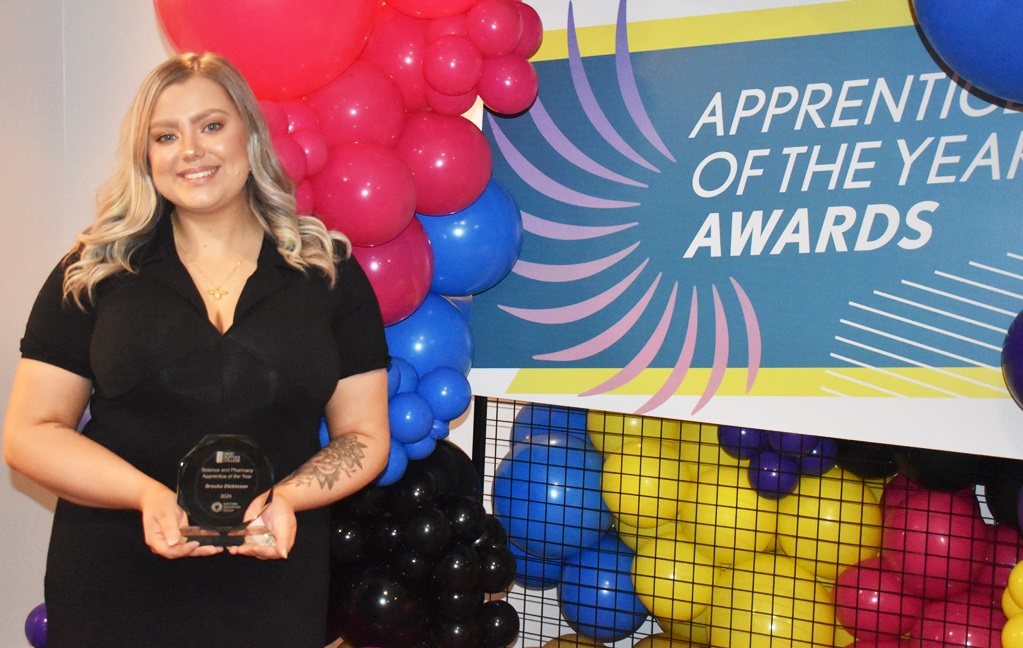 Apprenticeship prize gives winner confidence – Mansfield, Ashfield ...